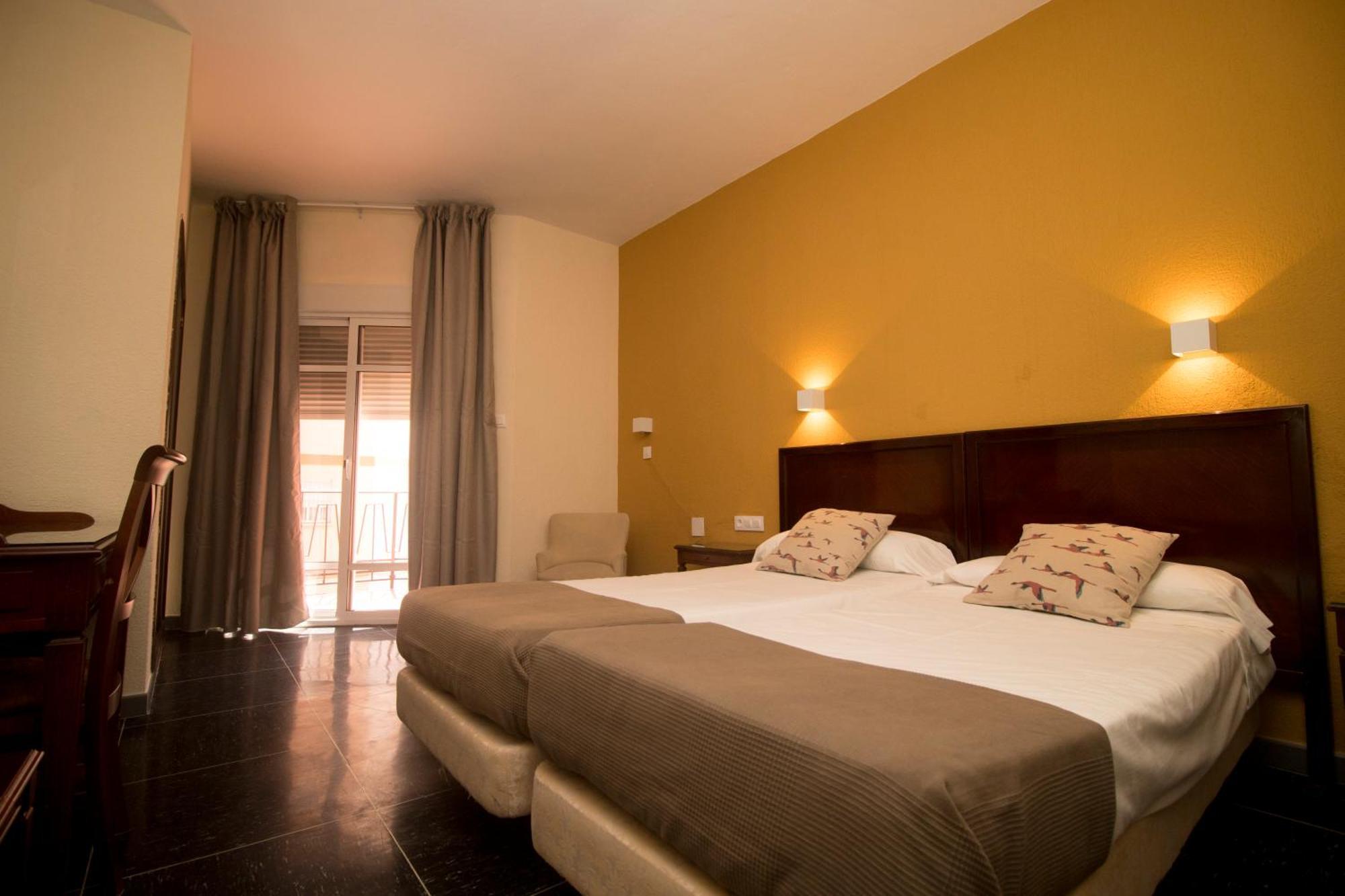 Hotel Caribe Rota Exterior photo